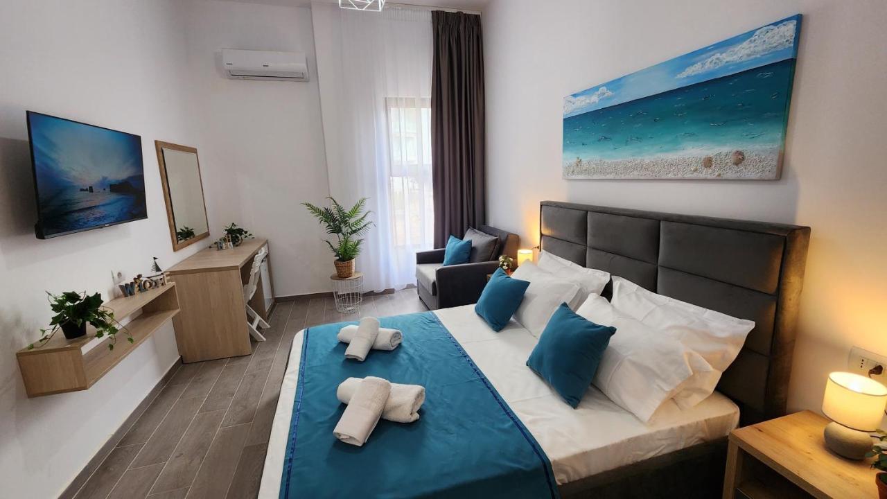 Solar Rooms And Apartments Himara Kültér fotó