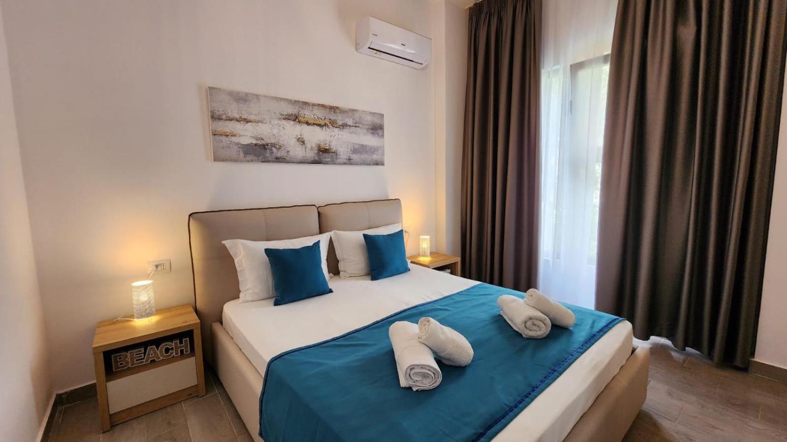 Solar Rooms And Apartments Himara Kültér fotó